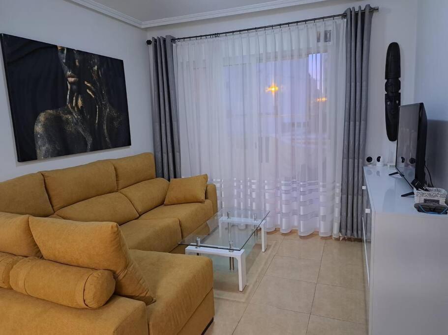 Apartament Julia De Lux Τορεβιέχα Εξωτερικό φωτογραφία