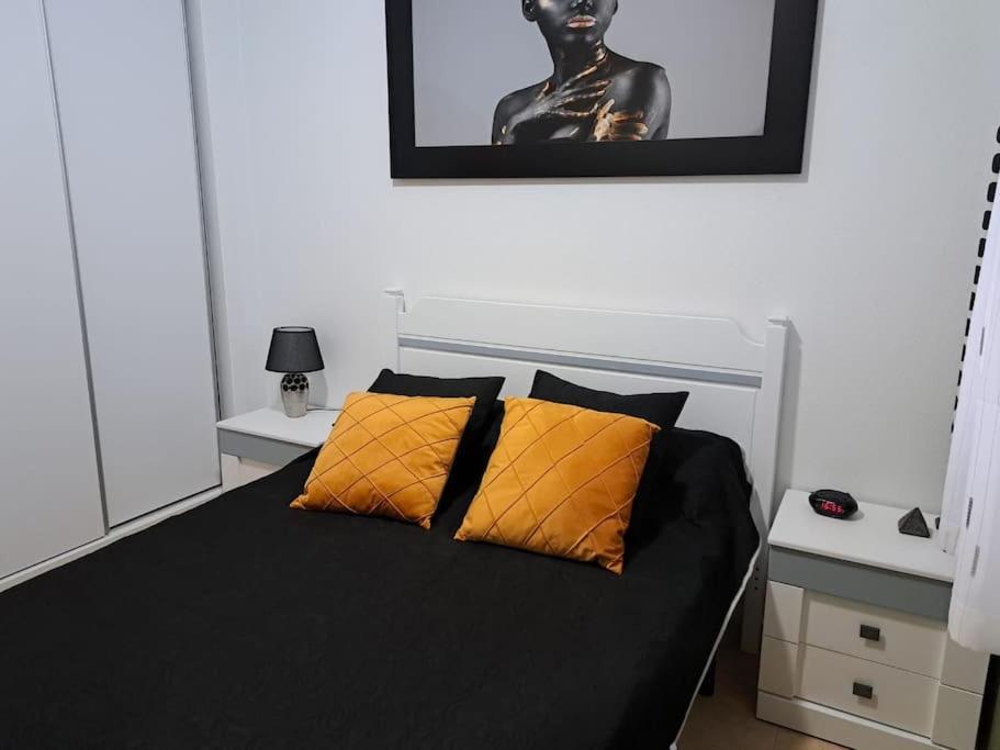 Apartament Julia De Lux Τορεβιέχα Εξωτερικό φωτογραφία