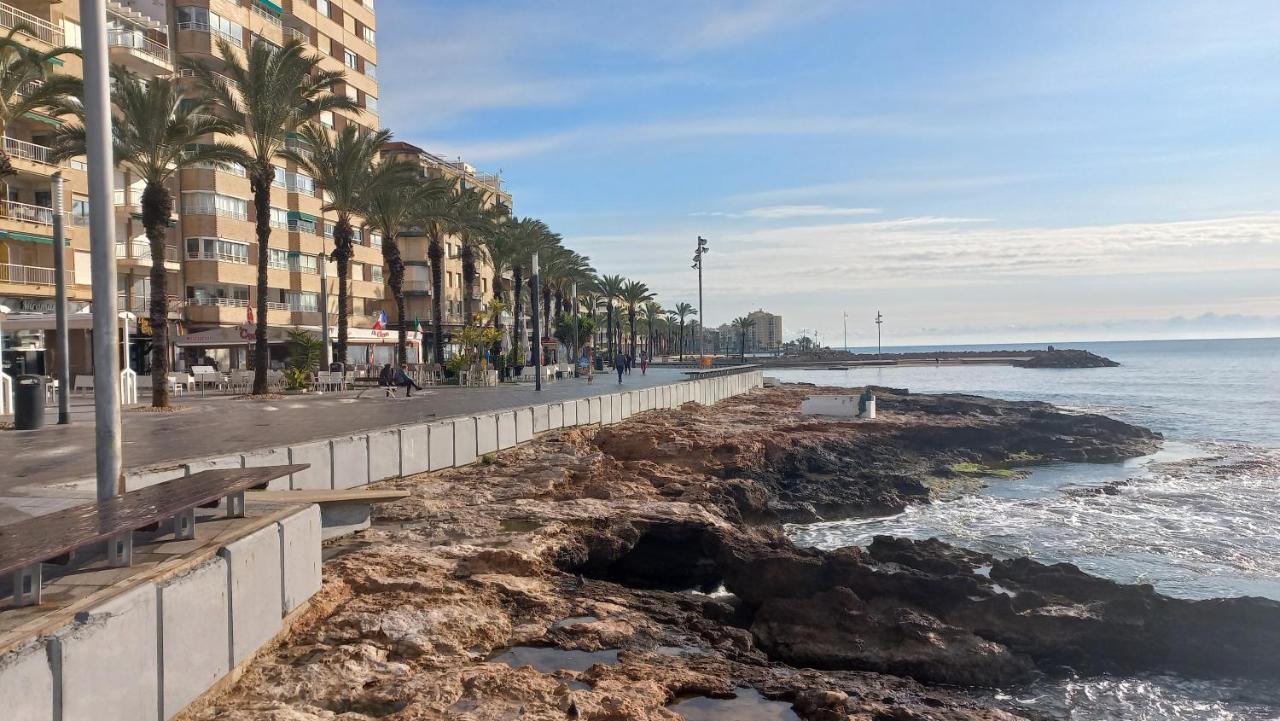 Apartament Julia De Lux Τορεβιέχα Εξωτερικό φωτογραφία